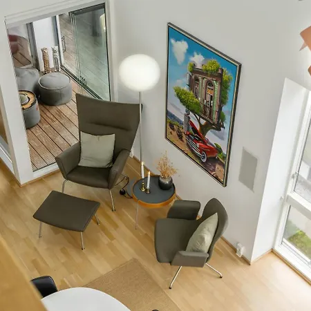Lejlighed I Penthouse Med Fire Terrasser Balkoner Og En Fantastisk Udsigt Over Havn *
