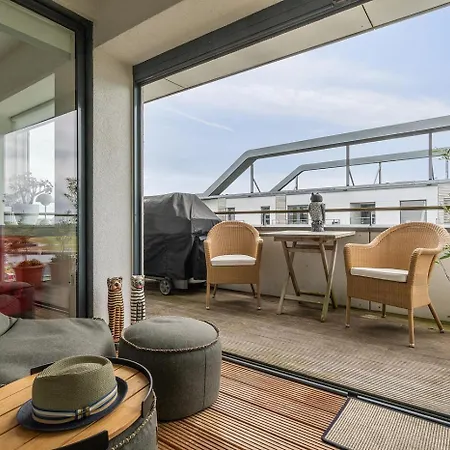 Tatil Evi Lejlighed I Penthouse Med Fire Terrasser Balkoner Og En Fantastisk Udsigt Over Havn Odense